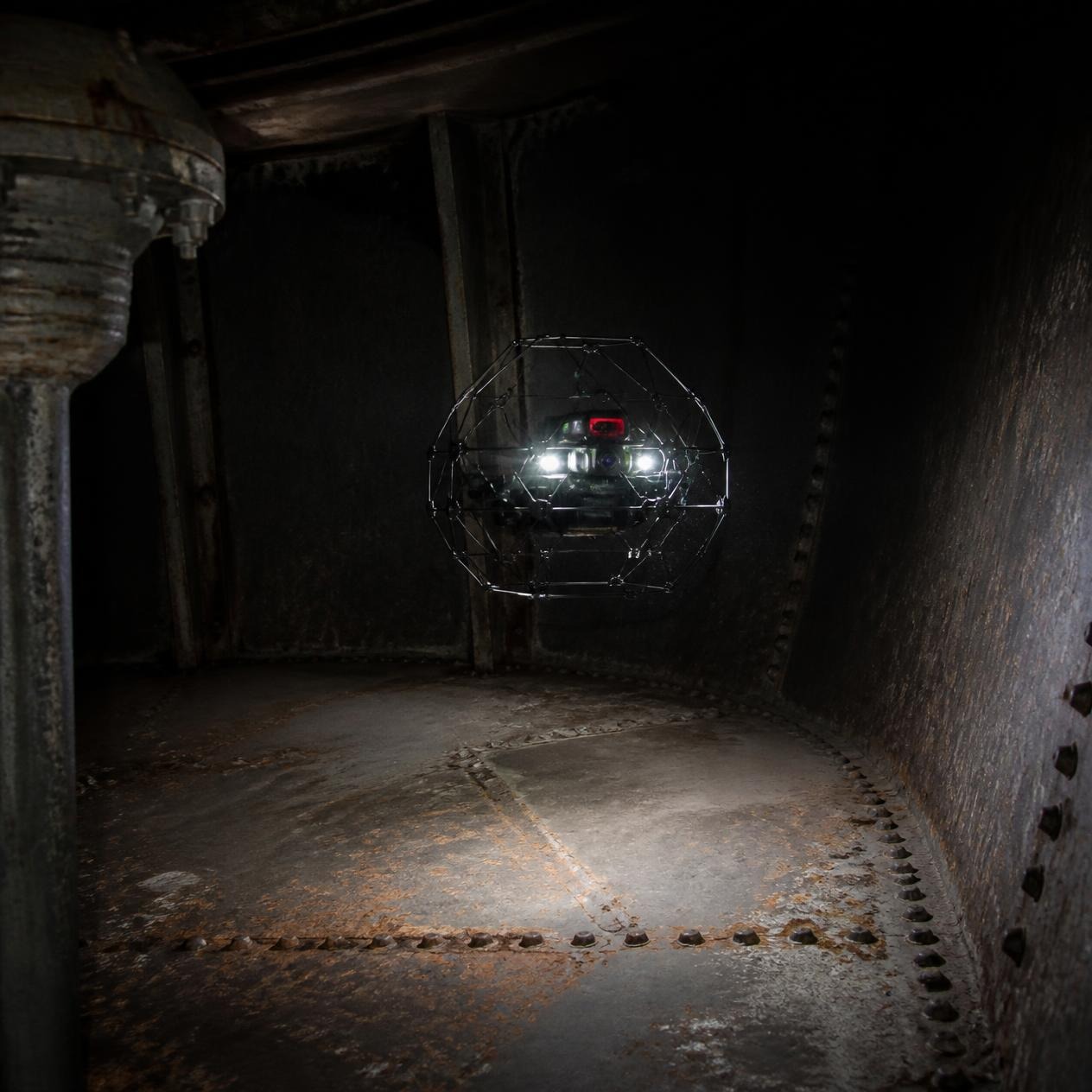 Confined space inspection aerial capture